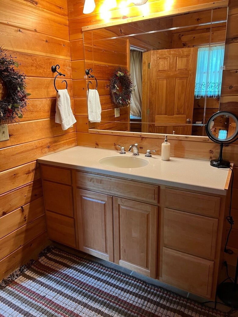 Elevated Views | Refined Massanutten Mountain Retreat - McGaheysville, Virginia