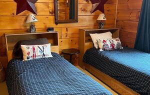 Elevated Views | Refined Massanutten Mountain Retreat - McGaheysville, Virginia