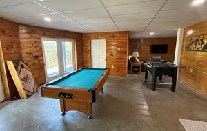 Elevated Views | Refined Massanutten Mountain Retreat - McGaheysville, Virginia