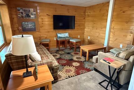 Elevated Views | Refined Massanutten Mountain Retreat - McGaheysville, Virginia