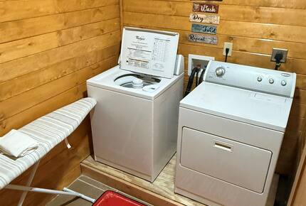 Elevated Views | Refined Massanutten Mountain Retreat - McGaheysville, Virginia