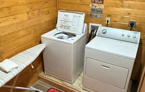 Elevated Views | Refined Massanutten Mountain Retreat - McGaheysville, Virginia