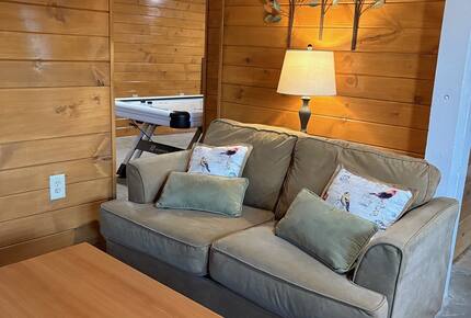 Elevated Views | Refined Massanutten Mountain Retreat - McGaheysville, Virginia