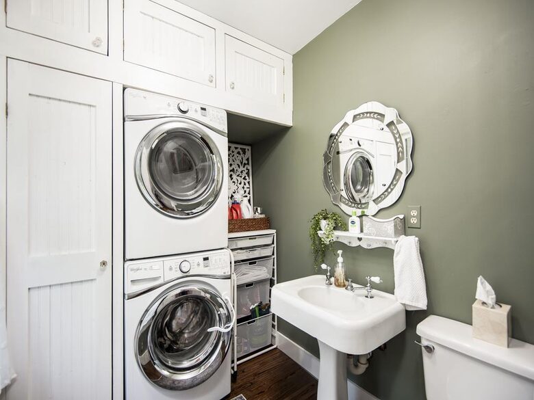 Victorian Coastal Elegance in Barnegat Light - Barnegat Light, New Jersey