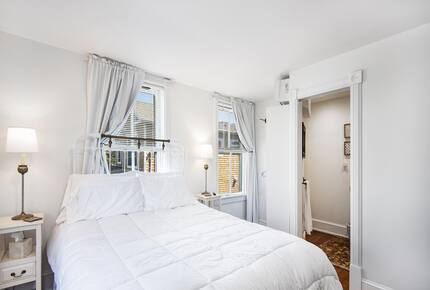 Victorian Coastal Elegance in Barnegat Light - Barnegat Light, New Jersey