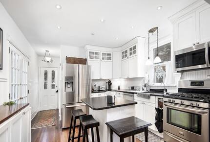 Victorian Coastal Elegance in Barnegat Light - Barnegat Light, New Jersey