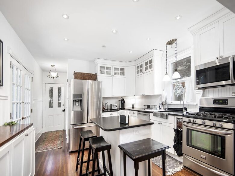 Victorian Coastal Elegance in Barnegat Light - Barnegat Light, New Jersey