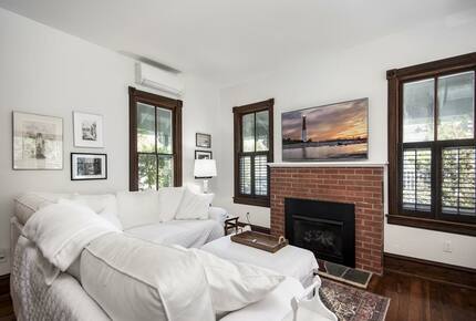 Victorian Coastal Elegance in Barnegat Light - Barnegat Light, New Jersey