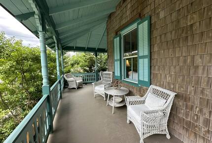 Victorian Coastal Elegance in Barnegat Light - Barnegat Light, New Jersey