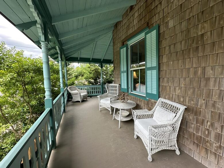 Victorian Coastal Elegance in Barnegat Light - Barnegat Light, New Jersey