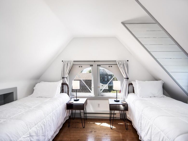 Victorian Coastal Elegance in Barnegat Light - Barnegat Light, New Jersey