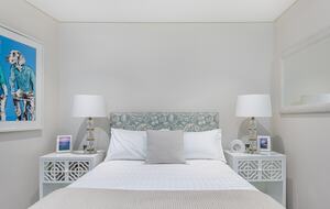 Contemporary Beachside Penthouse with Panoramic Sea Views - Bronte, Australia