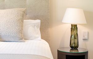 Contemporary Beachside Penthouse with Panoramic Sea Views - Bronte, Australia