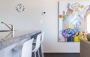 Contemporary Beachside Penthouse with Panoramic Sea Views - Bronte, Australia