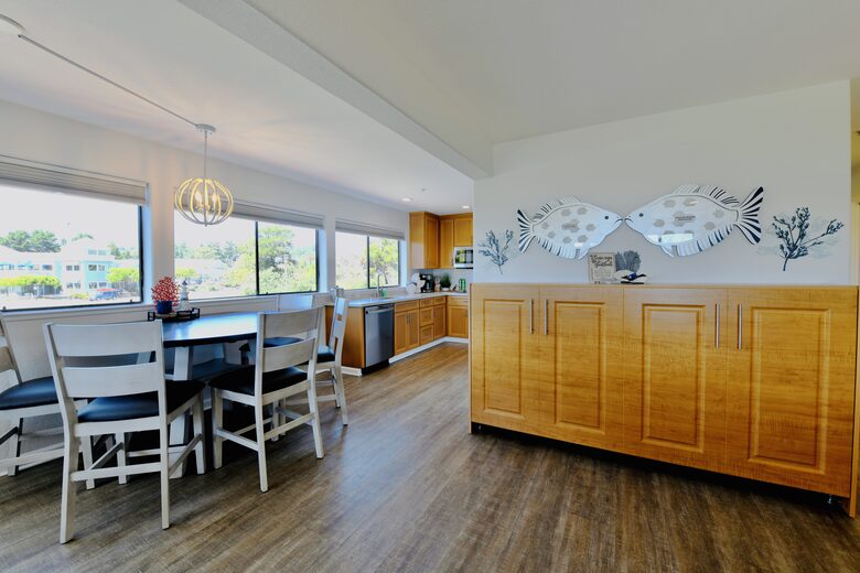 Inviting Seascape Condo by the Shore - Aptos, California