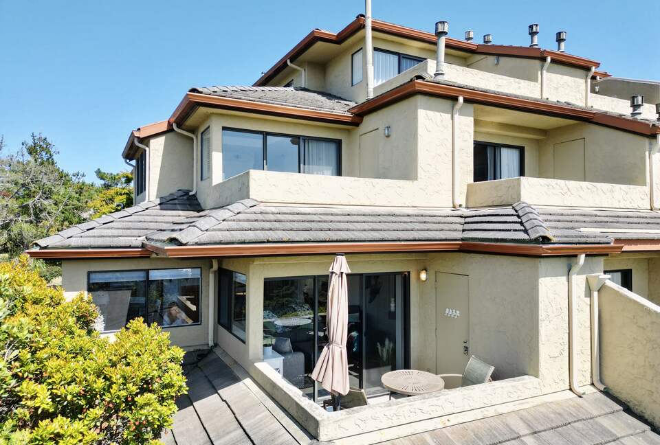 Inviting Seascape Condo by the Shore - Aptos, California
