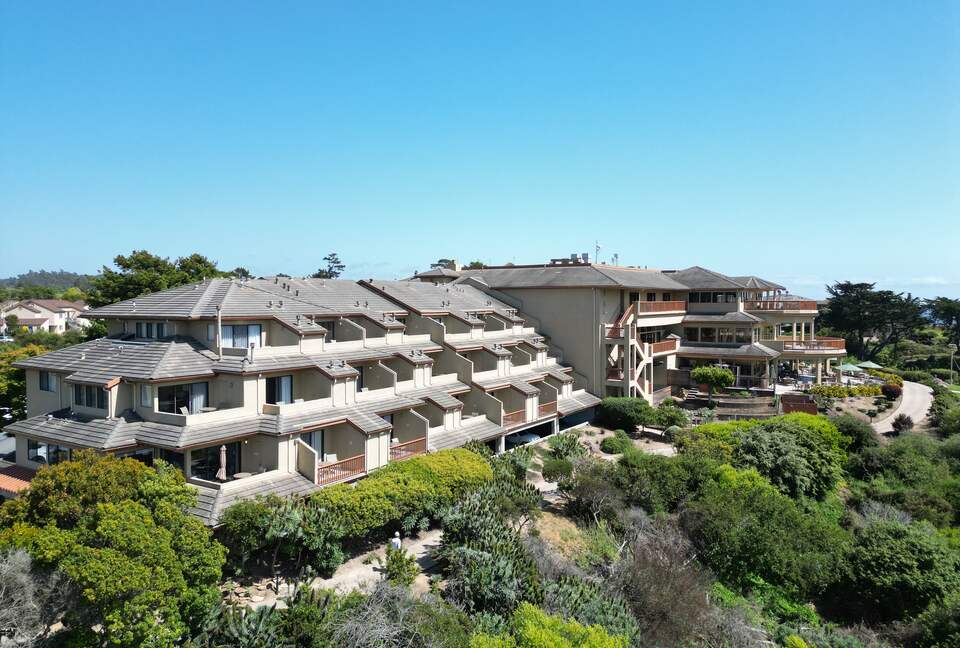 Inviting Seascape Condo by the Shore - Aptos, California