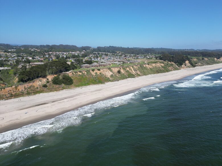 Inviting Seascape Condo by the Shore - Aptos, California