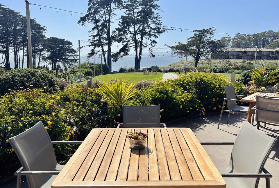 Inviting Seascape Condo by the Shore - Aptos, California