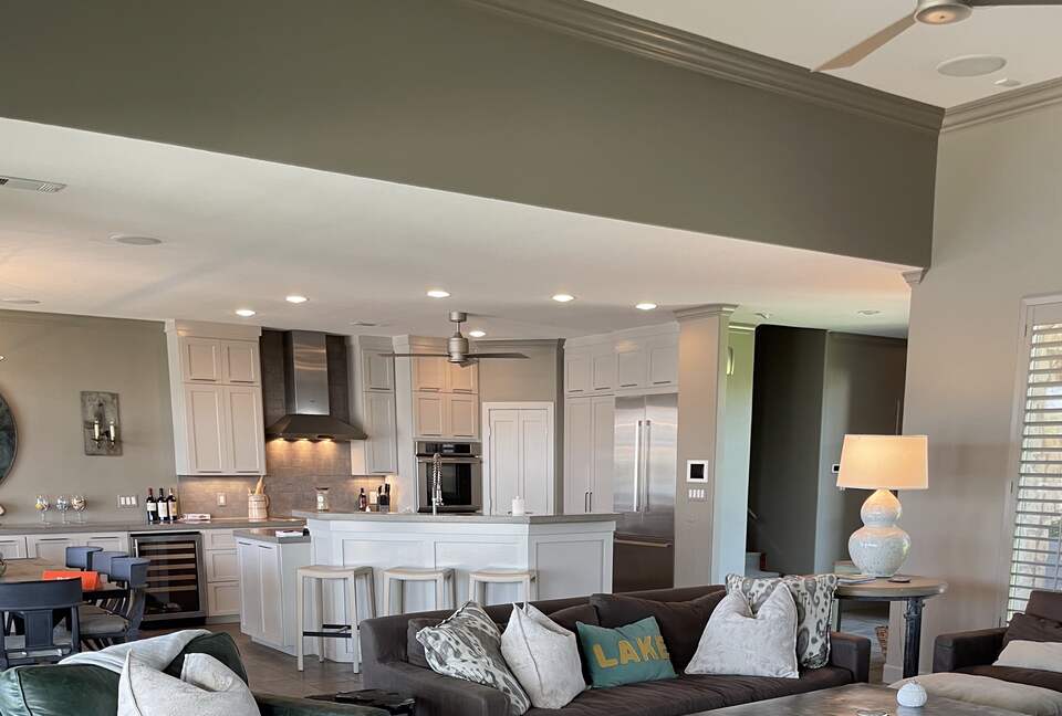 Waterfront Luxury on Lake LBJ | Dock, Outdoor Kitchen & Sunset Views - Horseshoe Bay, Texas