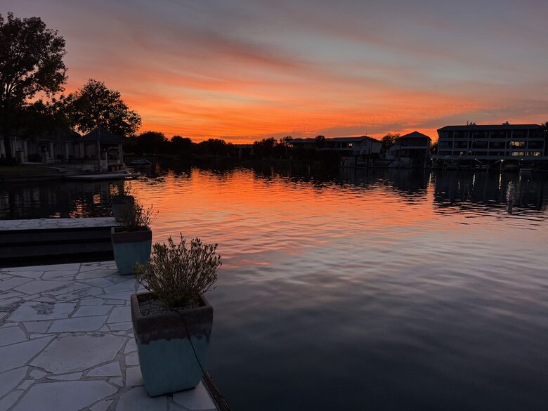 Waterfront Luxury on Lake LBJ | Dock, Outdoor Kitchen & Sunset Views - Horseshoe Bay, Texas