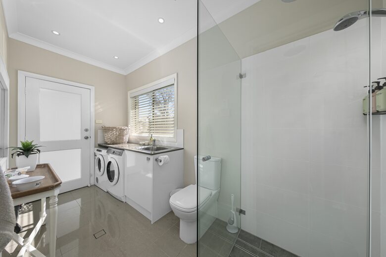 Mistletoe Lakehouse in the Heart of the Hunter Valley - Pokolbin, Australia