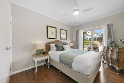 Mistletoe Lakehouse in the Heart of the Hunter Valley - Pokolbin, Australia