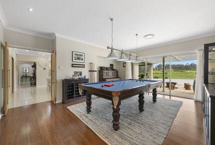 Mistletoe Lakehouse in the Heart of the Hunter Valley - Pokolbin, Australia