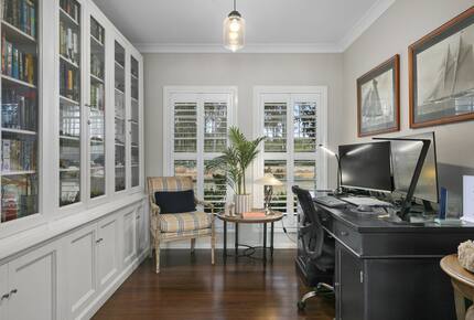 Mistletoe Lakehouse in the Heart of the Hunter Valley - Pokolbin, Australia