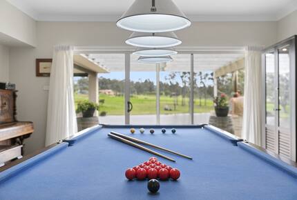 Mistletoe Lakehouse in the Heart of the Hunter Valley - Pokolbin, Australia