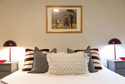 Mistletoe Lakehouse in the Heart of the Hunter Valley - Pokolbin, Australia