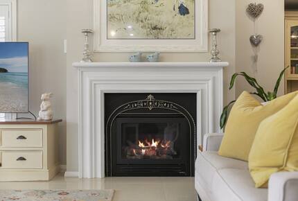 Mistletoe Lakehouse in the Heart of the Hunter Valley - Pokolbin, Australia