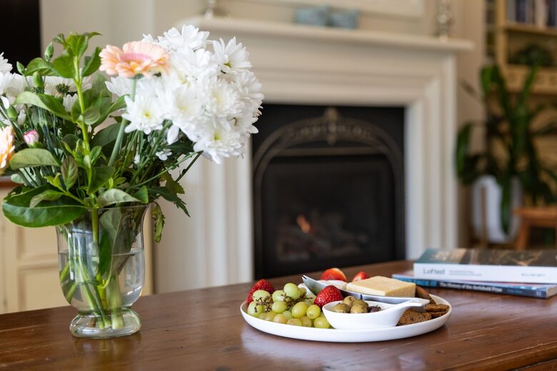 Mistletoe Lakehouse in the Heart of the Hunter Valley - Pokolbin, Australia