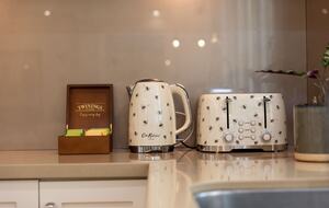 Mistletoe Lakehouse in the Heart of the Hunter Valley - Pokolbin, Australia