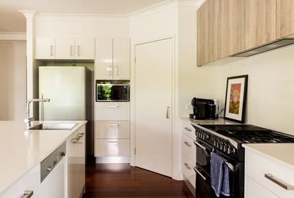 Private Garden Haven in Peregian Springs - Peregian Springs, Australia