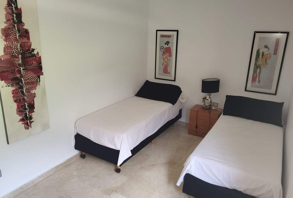 Cozy Modern Home in a Peaceful Altea Enclave - Altea La Nova, Spain