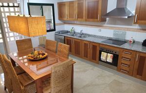 Cozy Modern Home in a Peaceful Altea Enclave - Altea La Nova, Spain