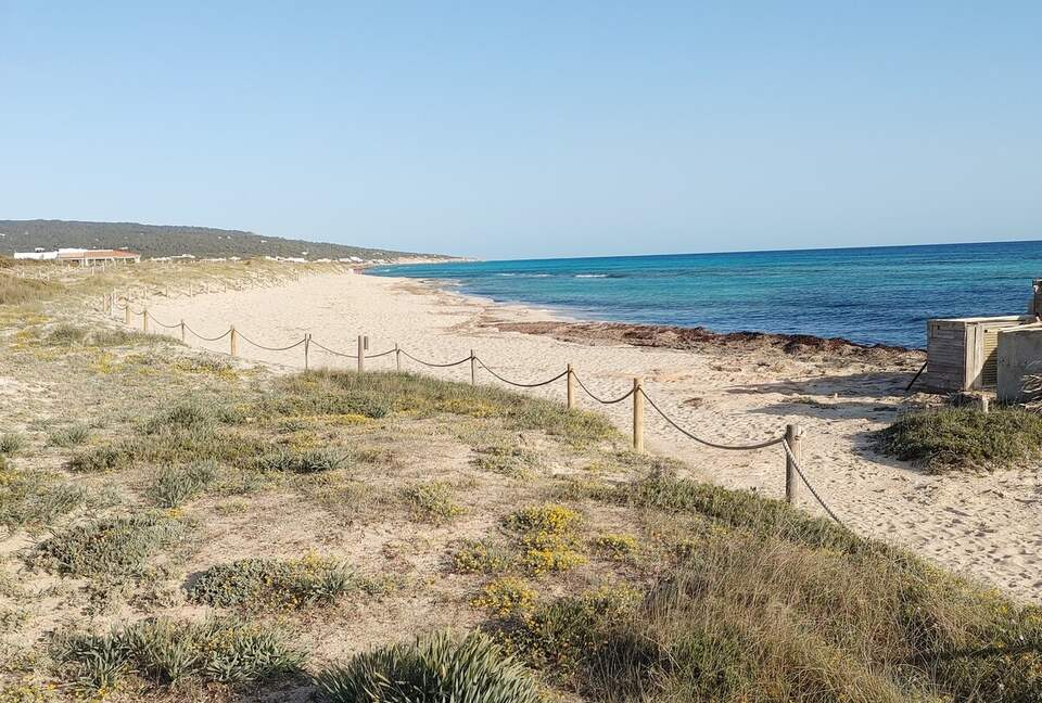 Design Coastal Villa Surrounded by Formentera’s Natural Beauty - Formentera, Spain