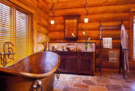 Mountain Estate - Piedmont, Canada