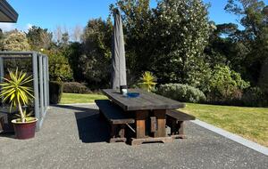 Sunlit Serenity on the Kapiti Coast - Paraparaumu, New Zealand