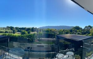 Sunlit Serenity on the Kapiti Coast - Paraparaumu, New Zealand