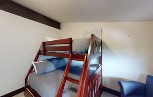 Mountain Swiss Chalet between Vail Resort and Beaver Creek Resort - Avon, Colorado