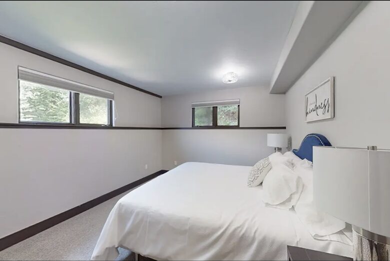 King bedroom 5