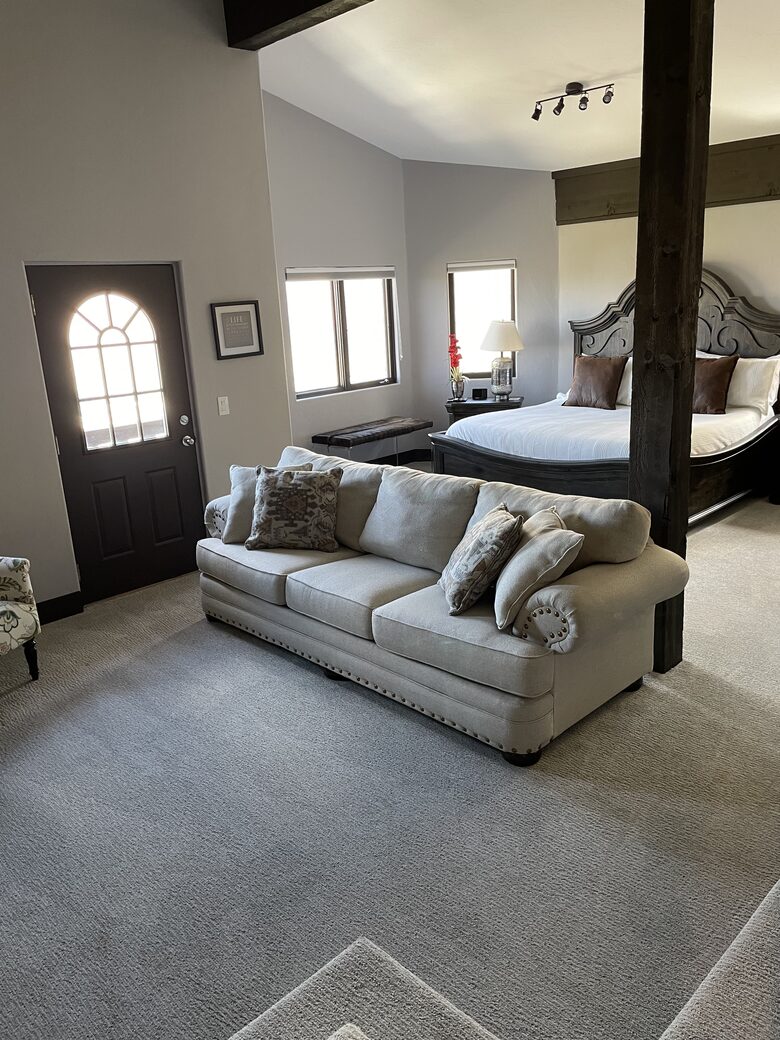 Primary king bedroom 1