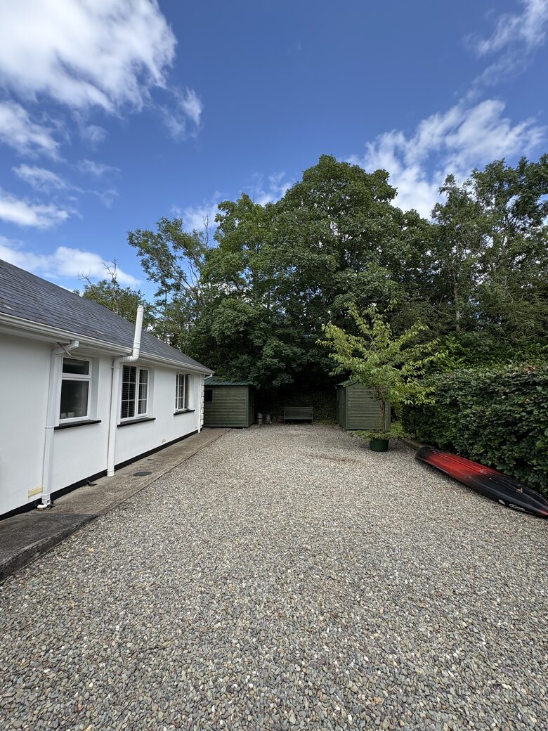 Charming Irish Escape with Private Gardens - Mucksna, Ireland