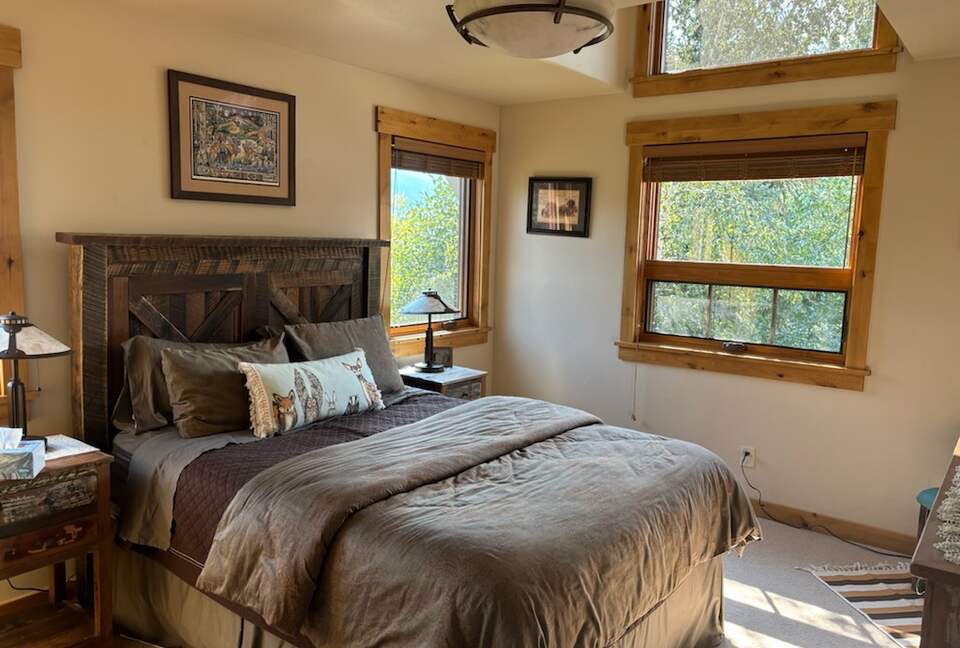 Elegant Victor Retreat with Reclaimed Wood Details - Victor, Idaho