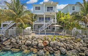 Coastal Keys Getaway with Balconies & Gulffront Living - Marathon, Florida