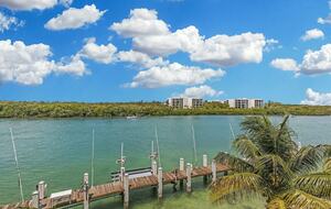 Coastal Keys Getaway with Balconies & Gulffront Living - Marathon, Florida