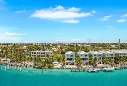 Coastal Keys Getaway with Balconies & Gulffront Living - Marathon, Florida