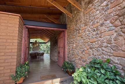 Modern Adobe Residence in Historic Malinalco - Malinalco, Mexico